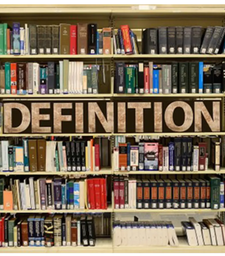 bibliotheque-definition-relecture-correction Rayonnages de livres avec le mot “DEFINITION”, illustrant les règles et points essentiels de la relecture et de la correction